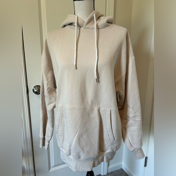 Forever 21 oversized tan hoodie - Picture 1 of 3